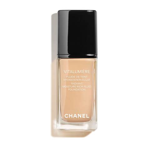 fond de teint chanel vitalumiere|chanel radiant foundation ingredients.